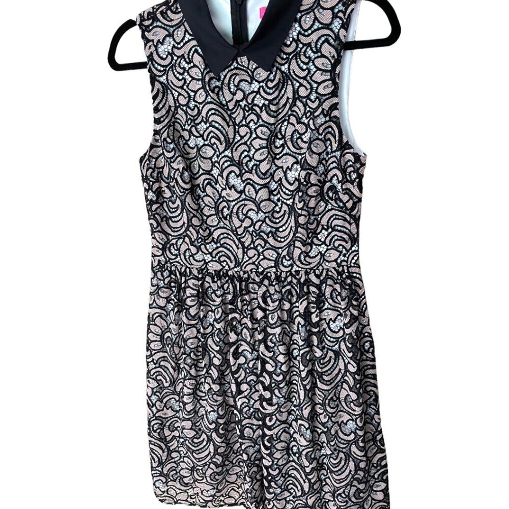 Betsey Johnson Size 6 Black Sleeveless Peek-A-Boo Lace Fit & Flare Dress - Picture 6 of 7